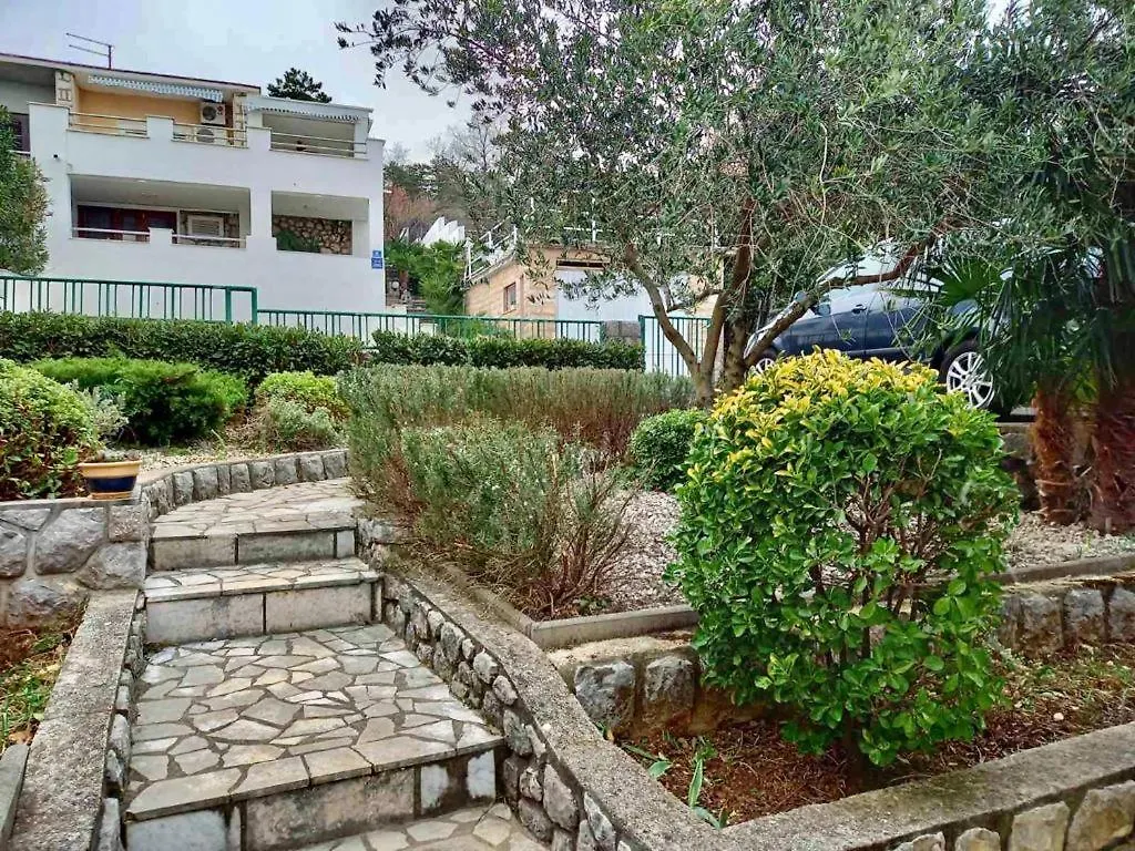Selce Holiday Apartment